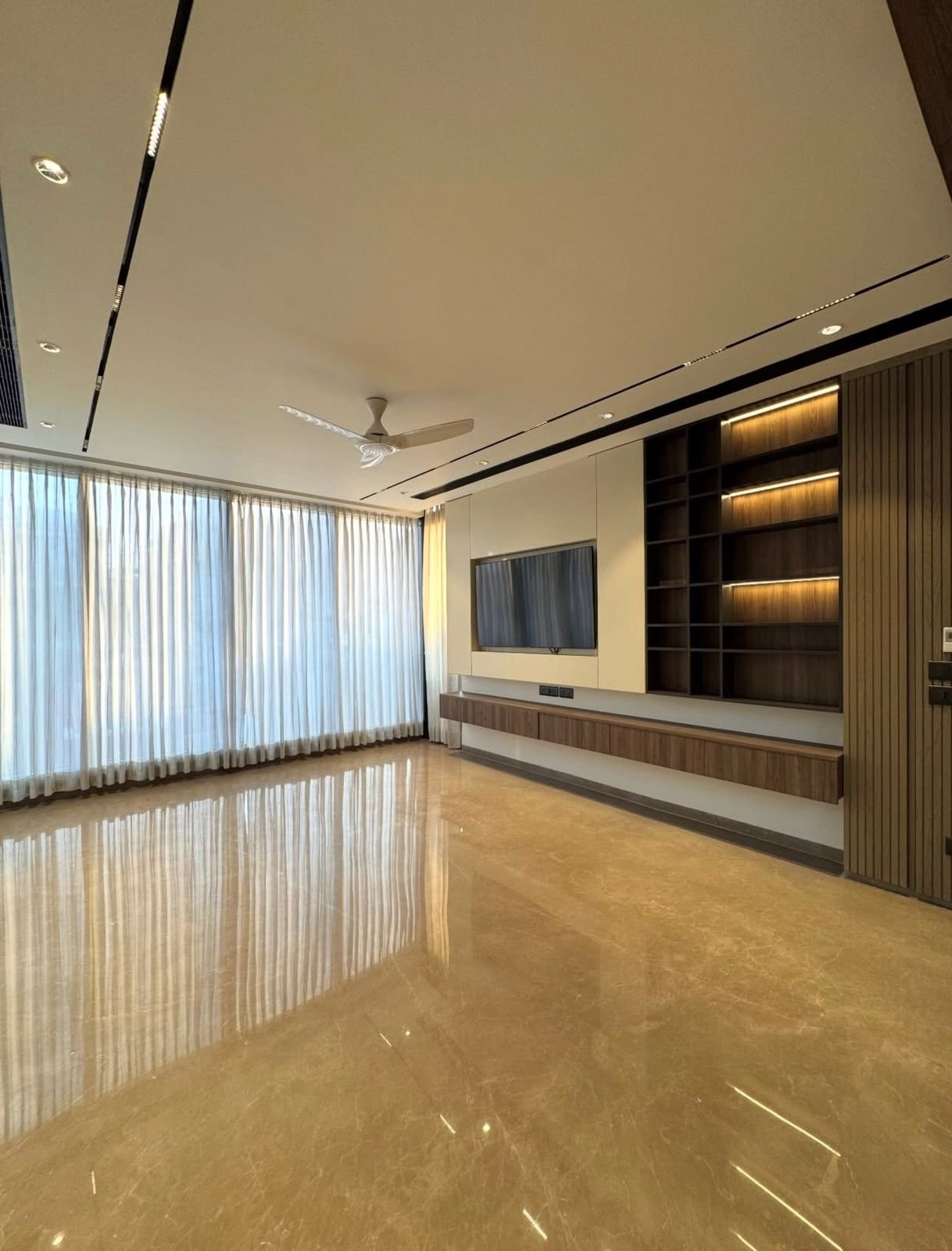 TV Unit with Integrated Bookshelf